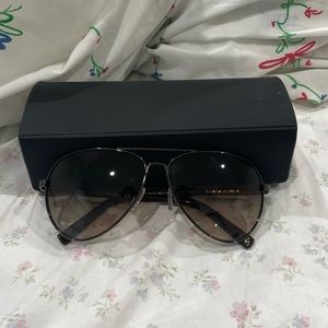 NEW BANANA REPUBLIC MENS SUNGLASSES (COMES WITH BOX)